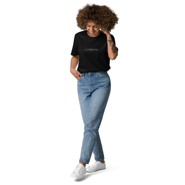 La Bailarina Unisex organic cotton t-shirt